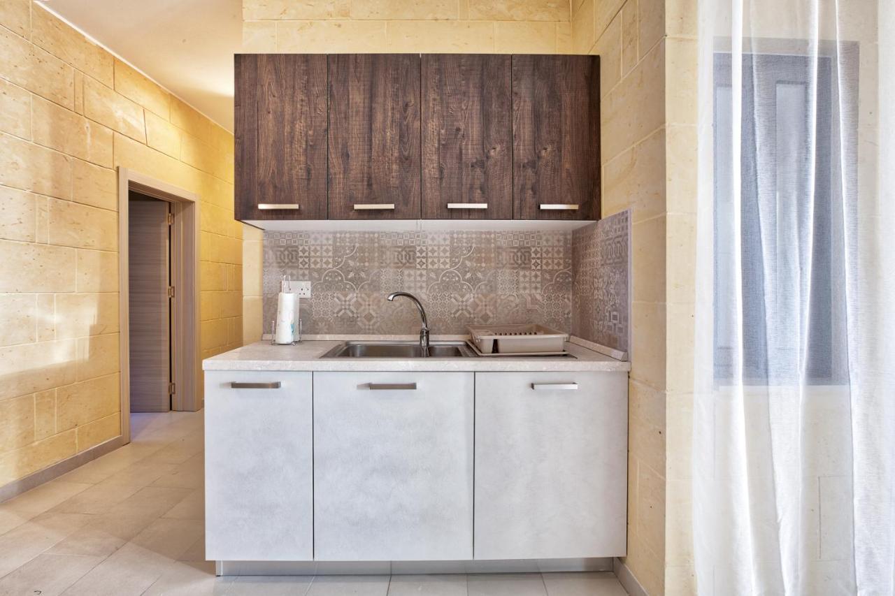 Summer Fields Penthouse With Amazing Views Apartment Sannat Bagian luar foto